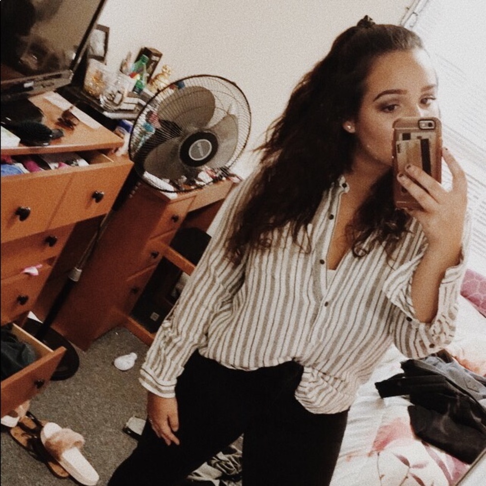 Lucky Brand Striped Long Sleeve - Picture 2 of 8